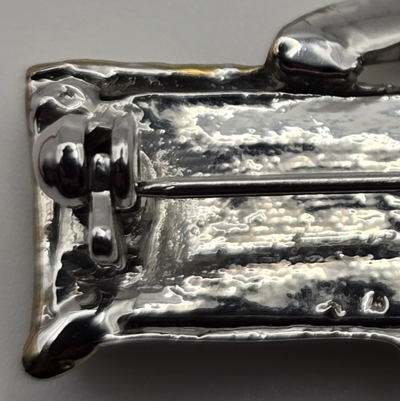 Handmade Vintage Golf Club Caddy Brooch Pin Clubs Move Silver & Gold Tone - Picture 9 of 9